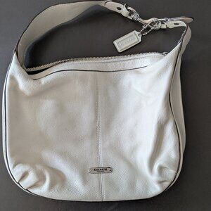 Coach Avery Hobo Shoulder Leather Bag F23960 "Pearl"